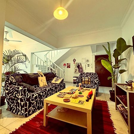 Large Room With Its Own Balcony Каир Экстерьер фото