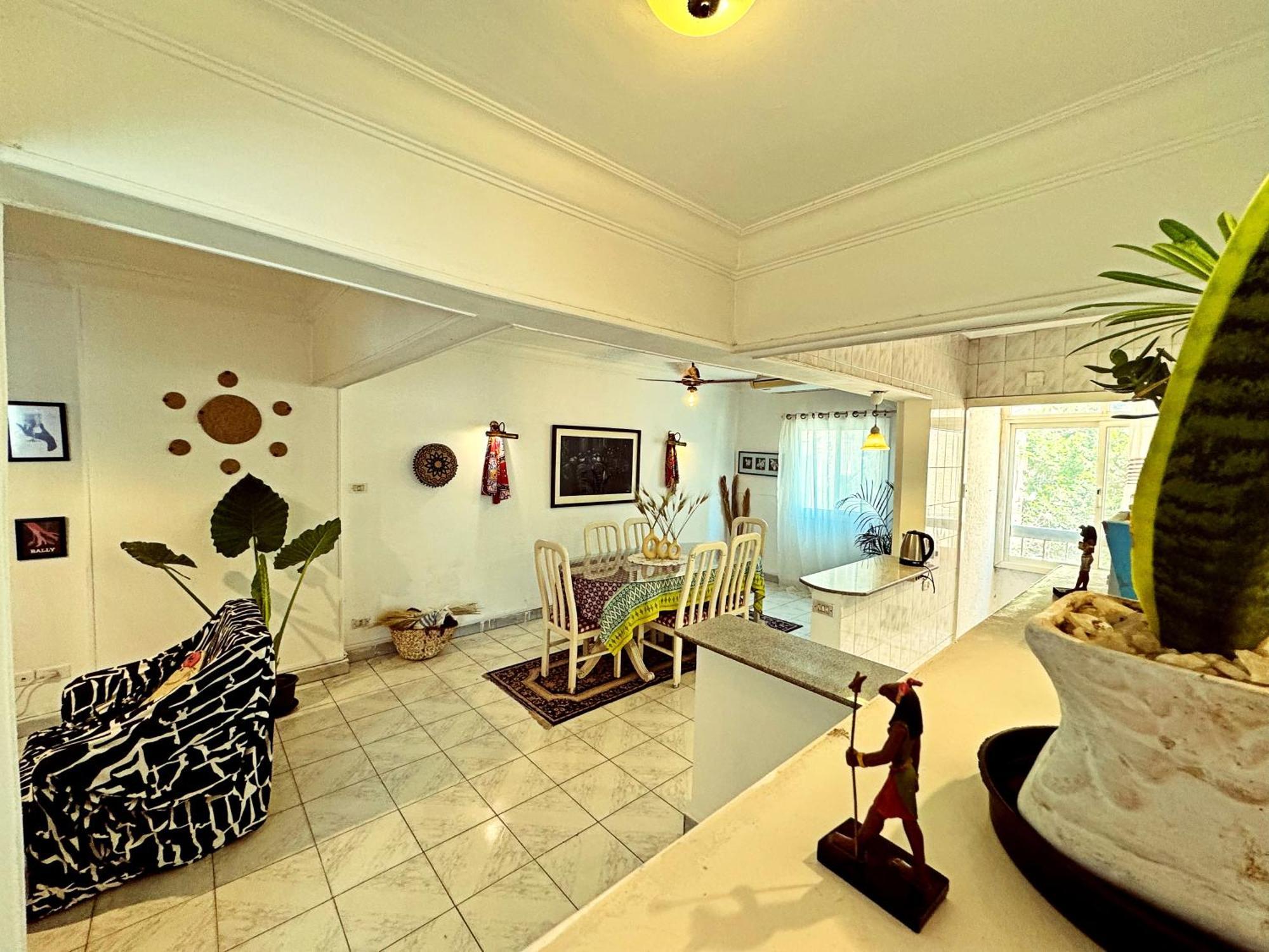 Large Room With Its Own Balcony Каир Экстерьер фото